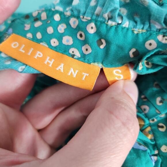 Oliphant Pintuck Ruffle Short Sleeve Top in Shibori Green, S - Picture 9 of 10